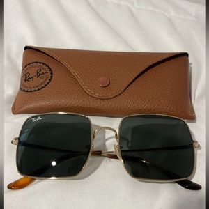 Ray-ban